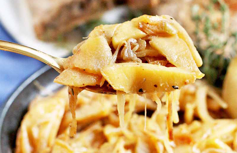 Caramelized Apples & Onions